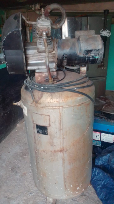 Commercial Air Compressor