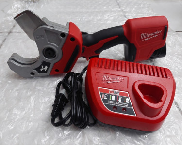 Milwaukee PVC Pipe Cutter