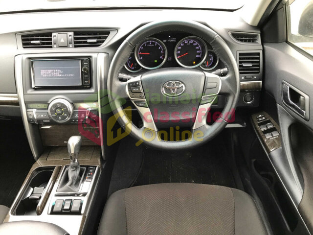 2015 Toyota Mark X