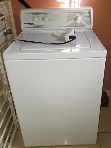 Whirlpool Speed Queen Washing Machine 