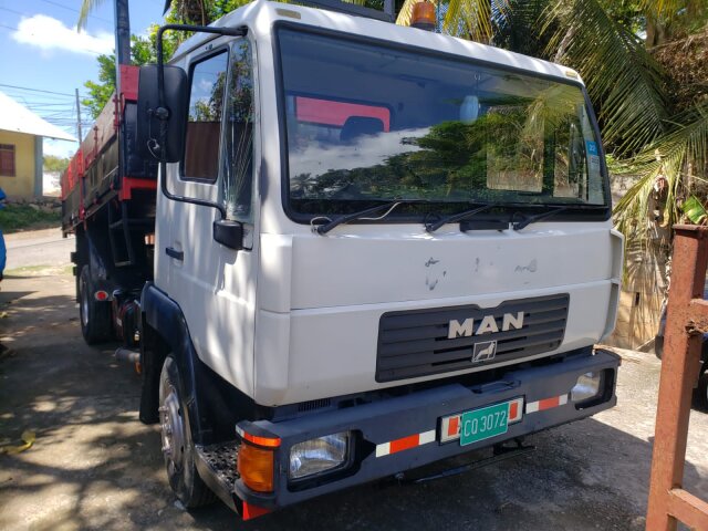 2006 Man Tipper