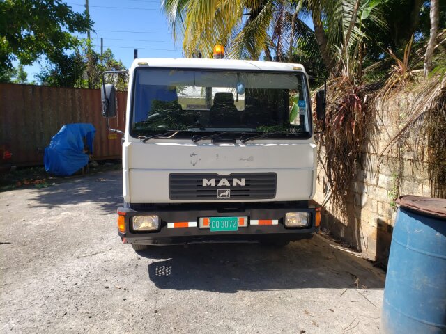 2006 Man Tipper