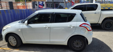 2014 White Suzuki Swift For Sale 