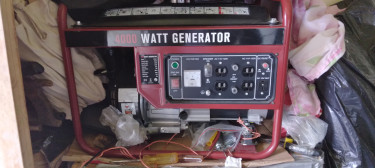 Brand-new Generator Slightly Damaged 