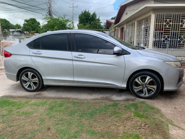 2016 Honda City- Lady Driven