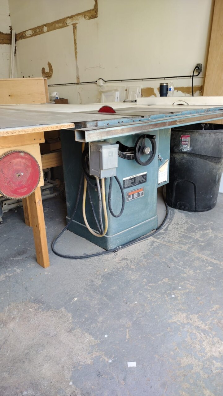 Table Saw 10