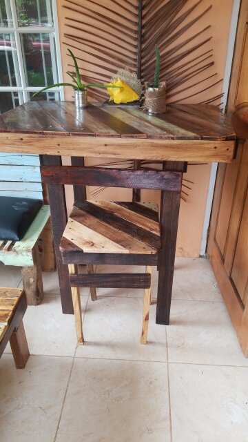 Rustic Cafe Dining Table And Bar