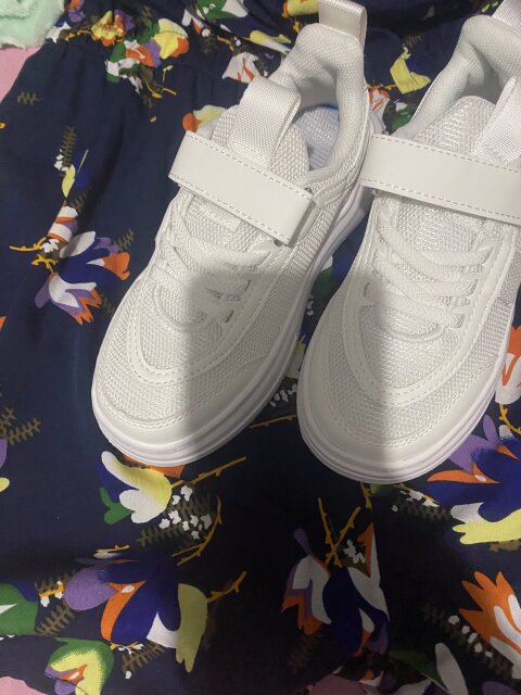 White Kids Sneakers Size 31