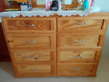 8 Drawer Dresser Pine And 16' Standing Fan