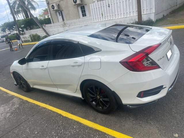 2016 HONDA CIVIC EXT With TURBO And SUNROOF