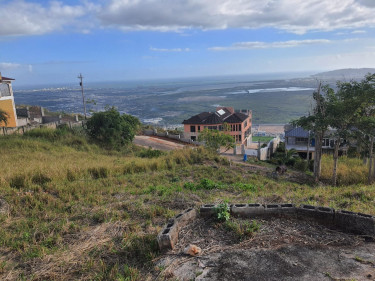 Gentle Sloping Land With A Magnificent View 