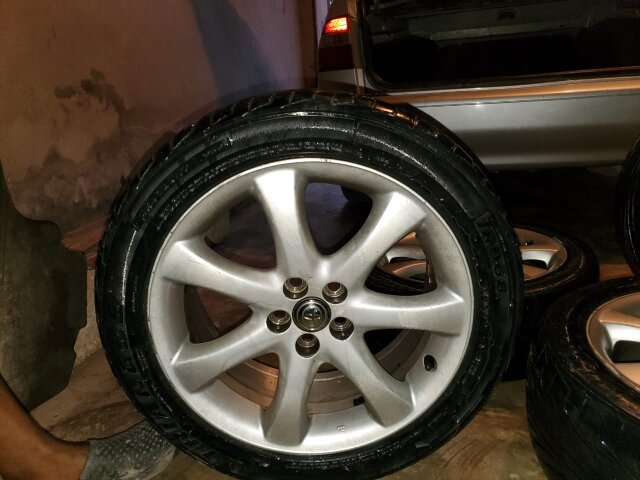5 Lug Size 17 Rims With Tyres