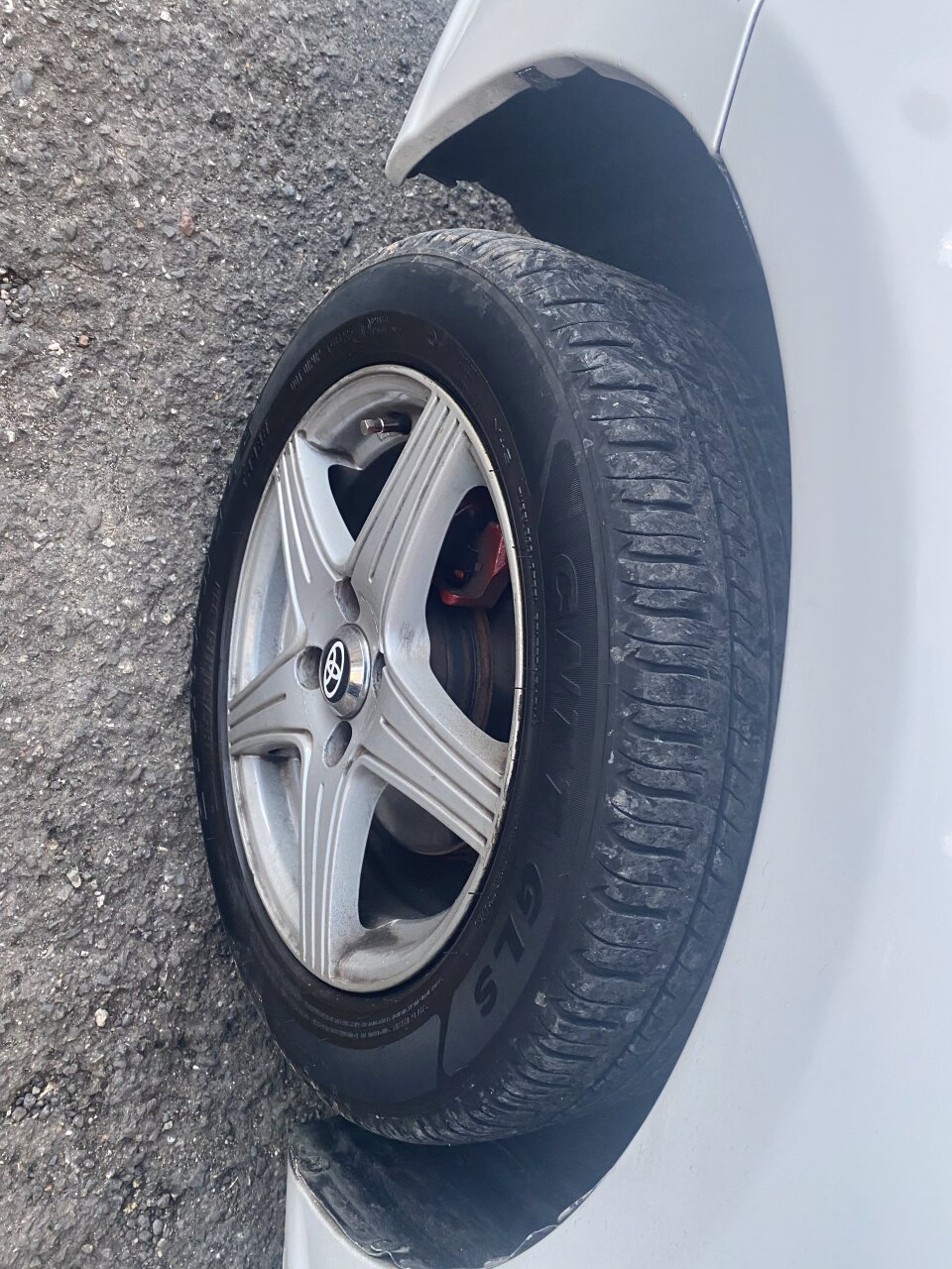 2015 Toyota Axio