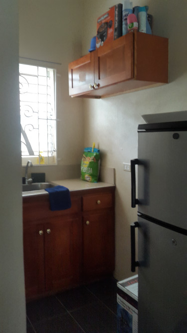 1 Bedroom Studio Apt (Utilities Incl) (Unfurnish)