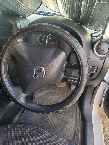 Nissan Latio 1,2L 2015