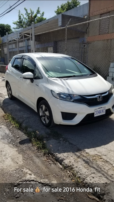 2017 Honda Fit. Very Clean And Newly Arrived.