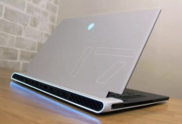 Alienware Laptop X17 R2