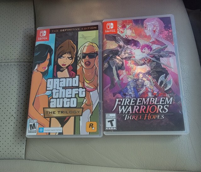 Brand New And Faily New Nintendo Switched Cd