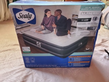 Sealy Soft Top Queen Air Mattress (***BRAND NEW**)