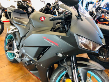 2020 Honda CBR1000