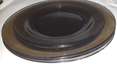 Brown Smoked Glass Plate Set With Extra Plates
