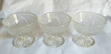Patterned Clear Dessert Glasses-3