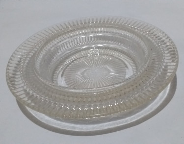 Heavy Glass Dessert Platter With Glass Bowls