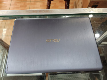 Asus L406 Thin Laptop 4GB RAM 64GB HDD