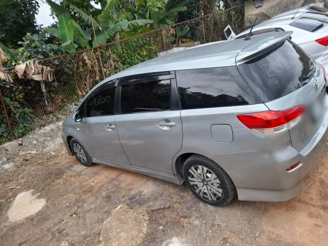 2010 Toyota Wish