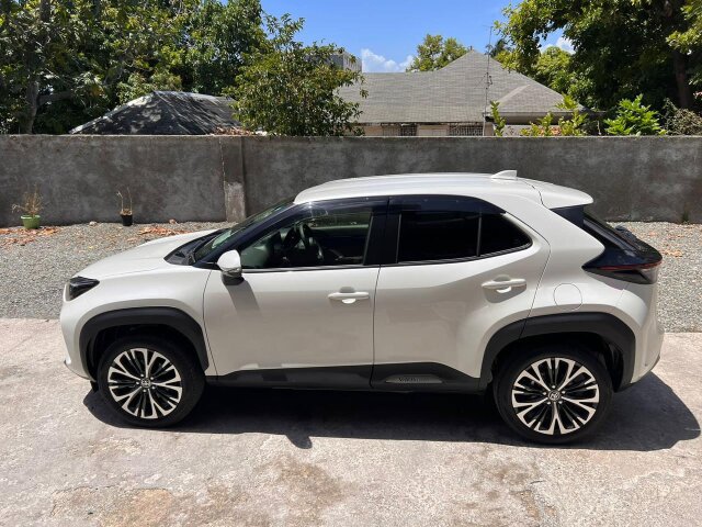 2022 TOYOTA Yaris CROSS