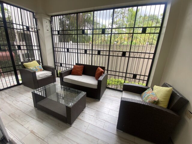3 Bedroom Townhouse Fully Furnished