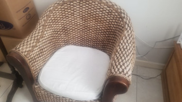 Single Wicker Chair 