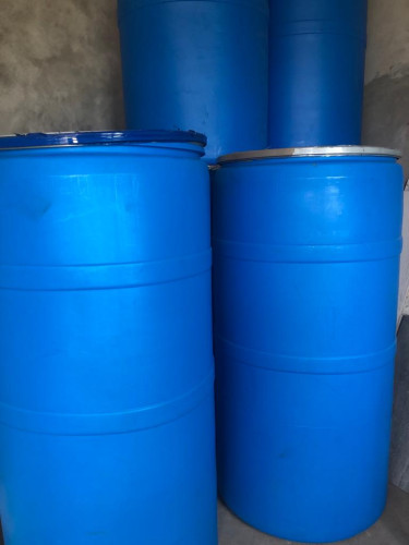 Big Blue Plastic Barrels With Lid