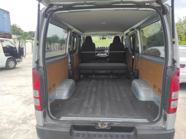 2015 Toyota Hiace Van