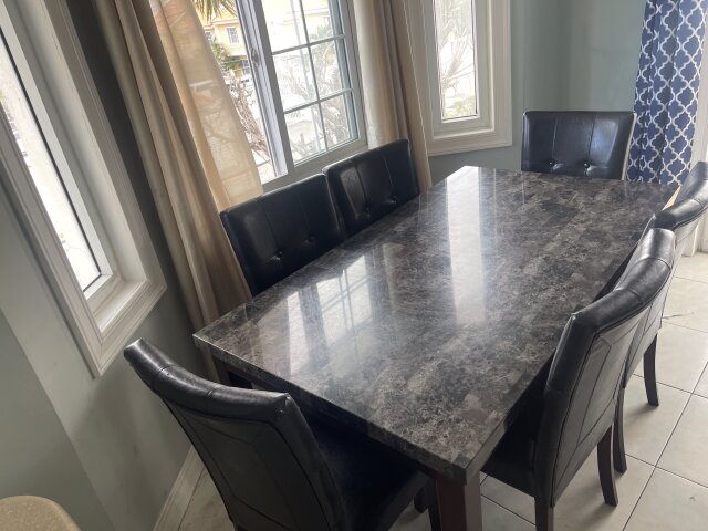 6 Seat Dinning Table