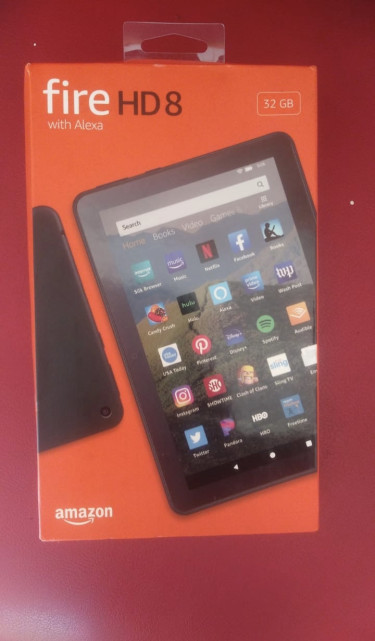 New In Box 8” Amazon Fire HD Tablet 32gb Storage A