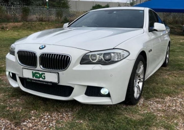 BMW 528i 