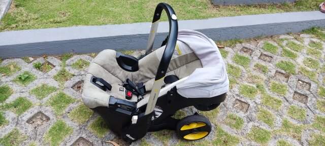 Doona Baby Car Seat & Travel Stroller