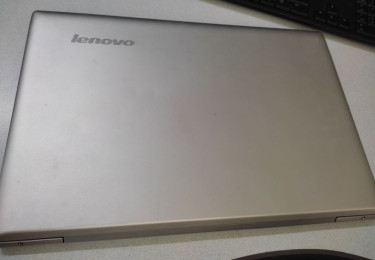 Lenovo IdeaPad U530 Touch 