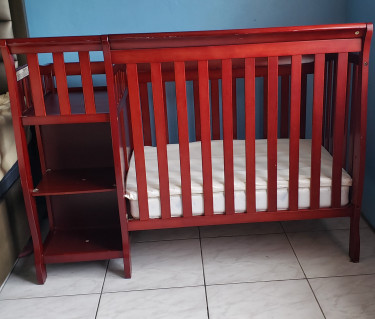 Baby/Infant Crib And Matress