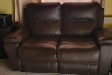 2 Piece Boston Leatherette Recliner Sofa