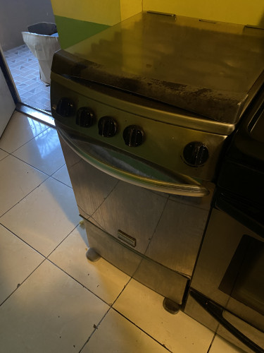 Stove For Sale ( Used Gas Stove ) 