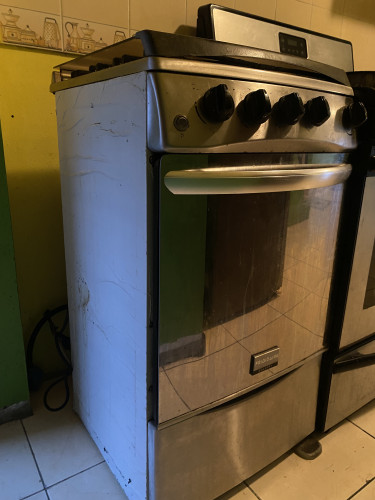 Stove For Sale ( Used Gas Stove ) 