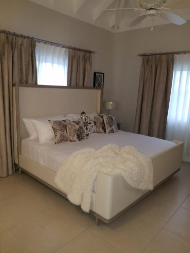 Furnished 2 Bedrooms Apartment For Rent