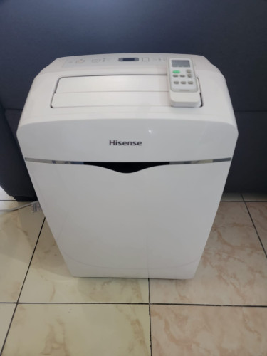 Hisense Portable Air Conditioner 12000Btu/hr (55k)