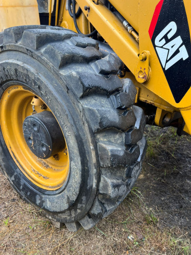 Caterpillar 416B Backhoe