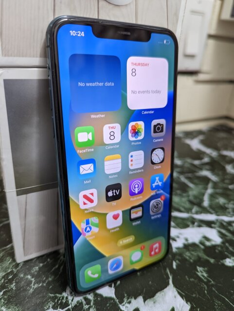 IPhone 11pro Max 64gb