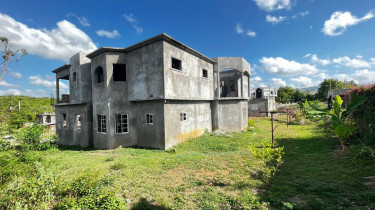 7 Bedroom House