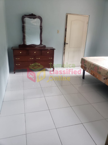 Private Rooms 38k Near UWI Utech & Papine