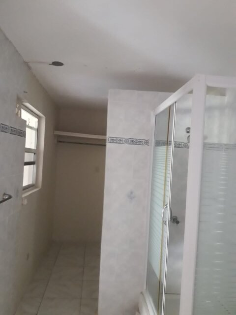 2 Bedroom Lower Flat Of 2 Story House For Rent